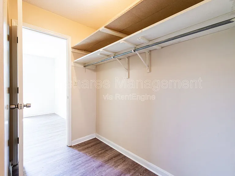 4406 S Brook St #27 — Photo 10