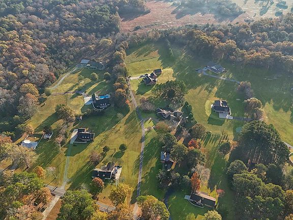 4th image of 2637 Chapel Hill Rd SW