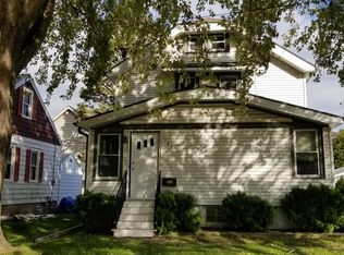 184 W Warnimont Ave, Milwaukee, WI 53207