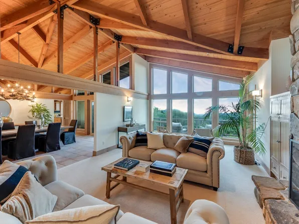 25 Elizabeth Place, Inverness, CA 94937