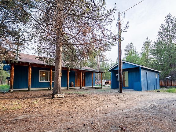3rd image of 12750 Larchwood Dr