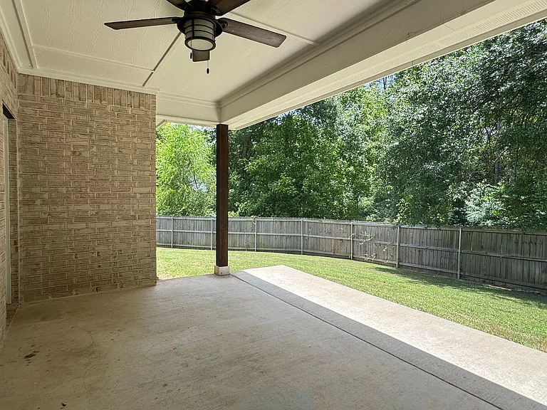 3704-3784 Cottage Park Cir — Photo 28