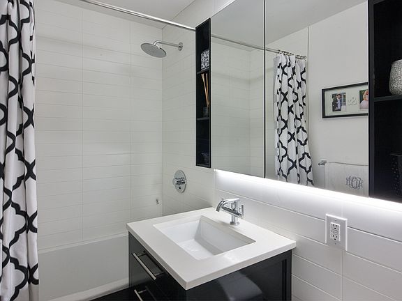 5th image of 400 Central Park W APT 9H