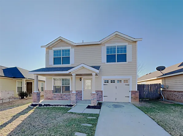 1852 Wickham Dr, Burleson, TX 76028
