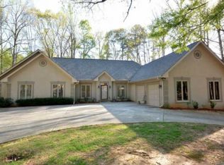 5664 Wilmer Dr, Peachtree Corners, GA 30092