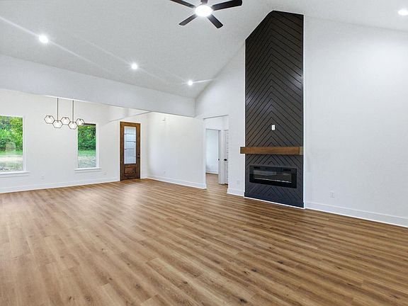 4th image of 4850 Coronell Way