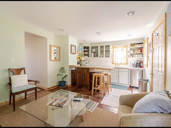 (undisclosed Address), Kingston, NY 12401