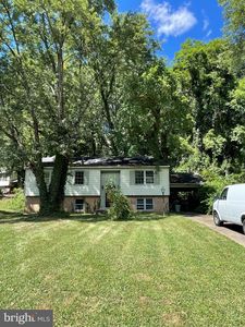 6804 Lamp Post Ln, Alexandria, VA, 22306