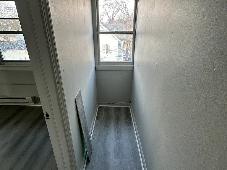 13 Bronson St #3 — Photo 10