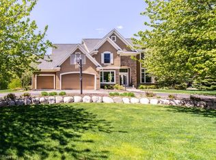 11333 Apennine Way, Inver Grove Heights, MN 55077