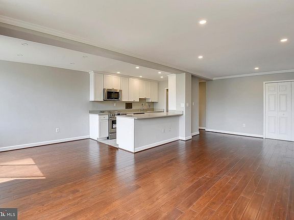 4th image of 6621 Wakefield Dr APT 302