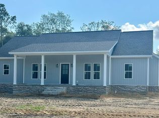 219 Edward Cir, Douglas, GA 31535