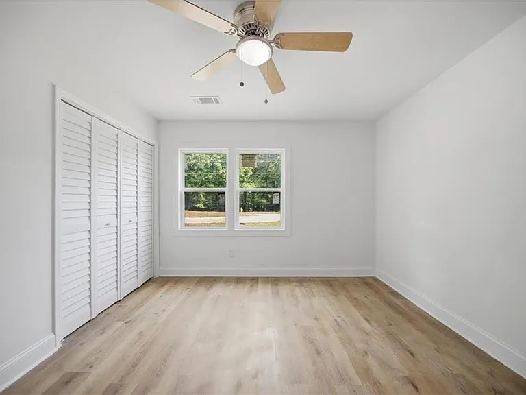 1073 Grayson Pkwy — Photo 22