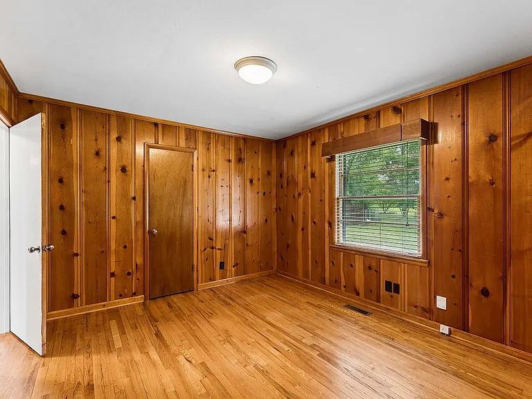 900 Velma Ln — Photo 20