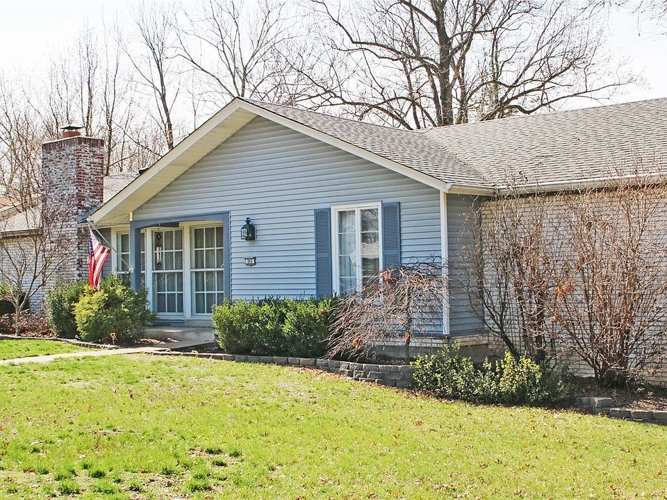 1st image of 378 Greenmore Dr