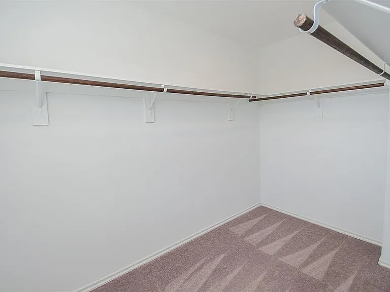 5434 Logan Dale Dr — Photo 14