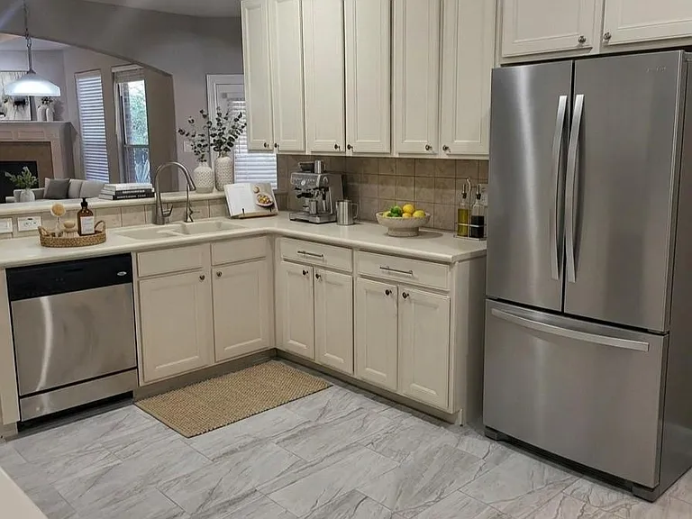 606 Admiral Bay Ln — Photo 13