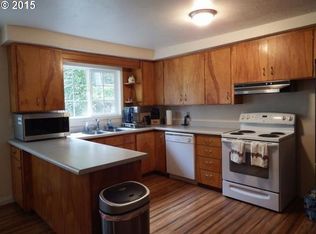 94081 Hollow Stump Ln, North Bend, OR 97459