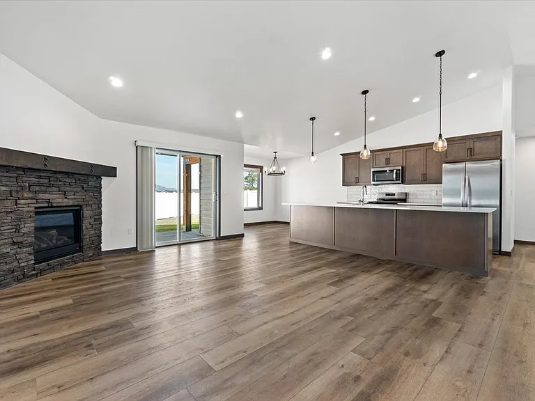 316 W Grange Ave — Photo 7