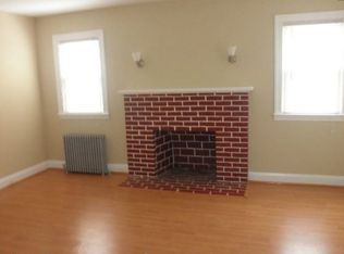 30 Summerfield Rd, Woodlawn, MD 21207