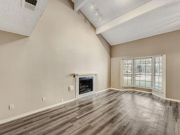 2nd image of 9727 Orangevale Dr