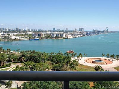 50 Biscayne Blvd #2810, Miami, FL, 33131