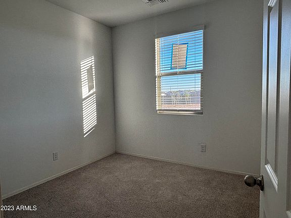 3rd image of 47890 W MELLEN Lane