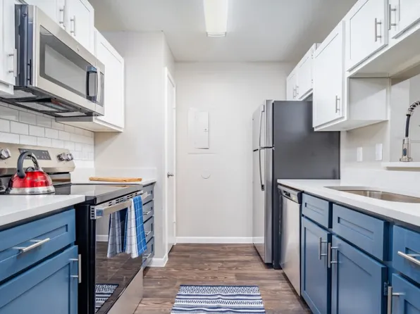 Ten19 Apartments