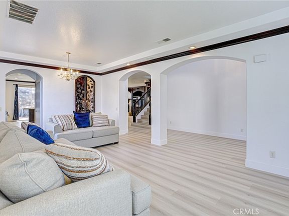 5th image of 8034 Palm View Ln