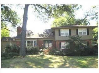 5333 Southwood Dr, Memphis, TN 38120