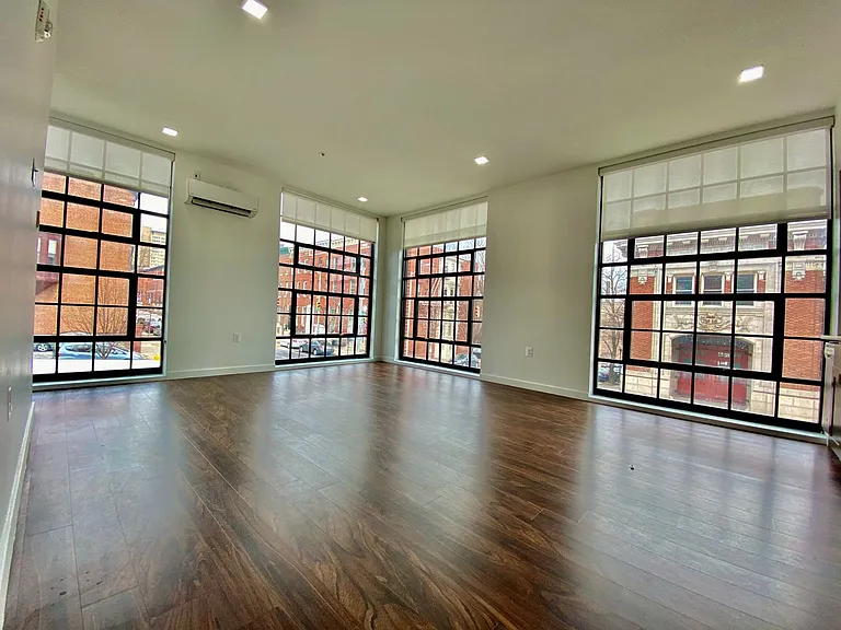 824 N Calvert St — Photo 63