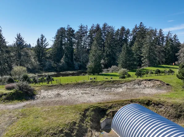 91620 Schaffer Dr, Warrenton, OR 97146