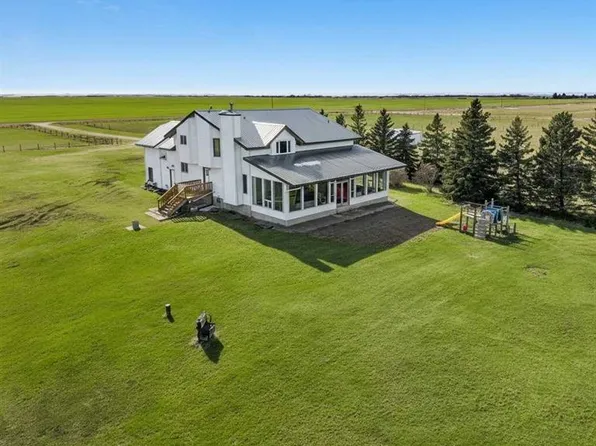 271104 S Township Road 224, Rocky View County, AB T1X 2B2