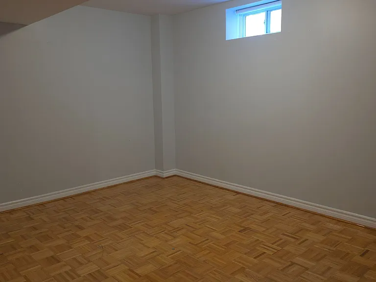 13 Beechgrove Cres #BASEMENT — Photo 11