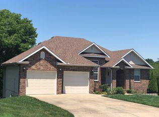 5125 S Sterling Ct, Springfield, MO 65810