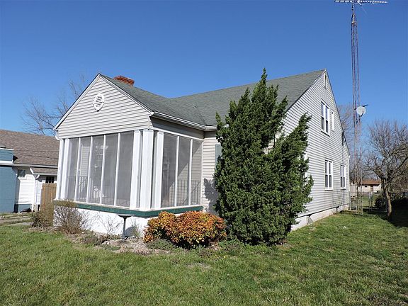 2nd image of 311 E 3rd St