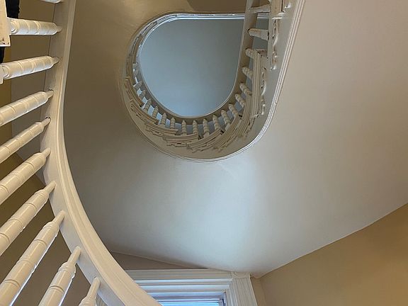 5th image of 4730 Chickering Ave #2