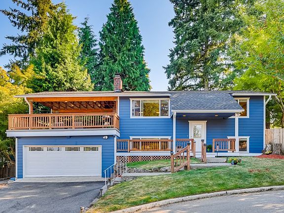 2nd image of 12505 NE 156th St
