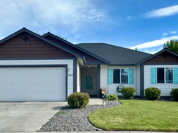 2142 NW Elm Ave, Redmond, OR 97756