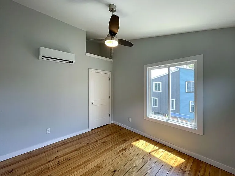 80 E Cascade St — Photo 9