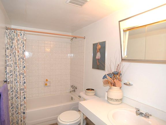 5th image of 5826 Newtown Arch APT 104
