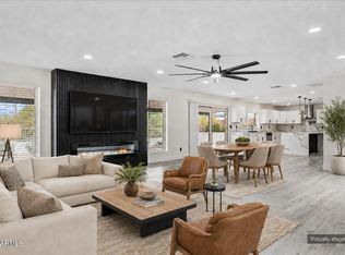 9402 N 18TH Street N, Phoenix, AZ 85020
