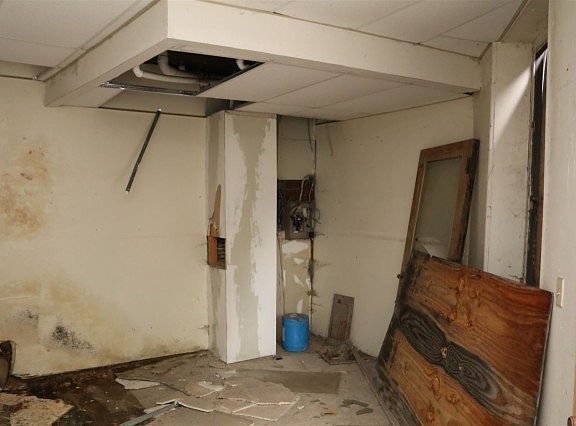 2nd image of 10 Vliet St