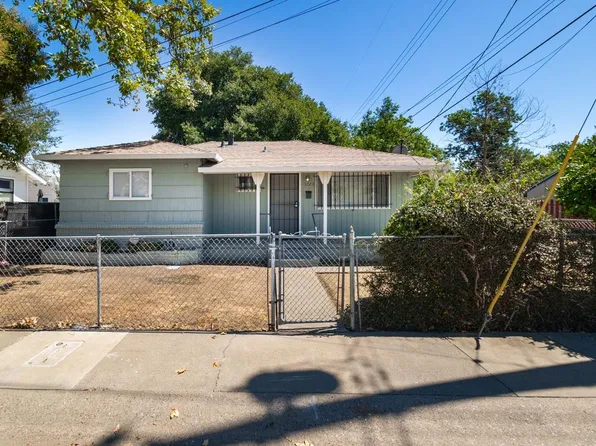 3723 46th St, Sacramento, CA 95820