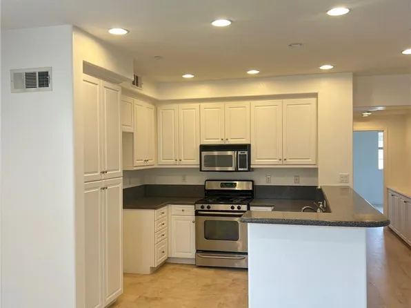 40 Concierto, Irvine, CA 92620