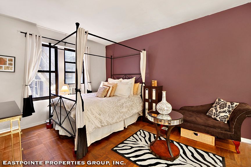 1st image of 111-113 W 16th St