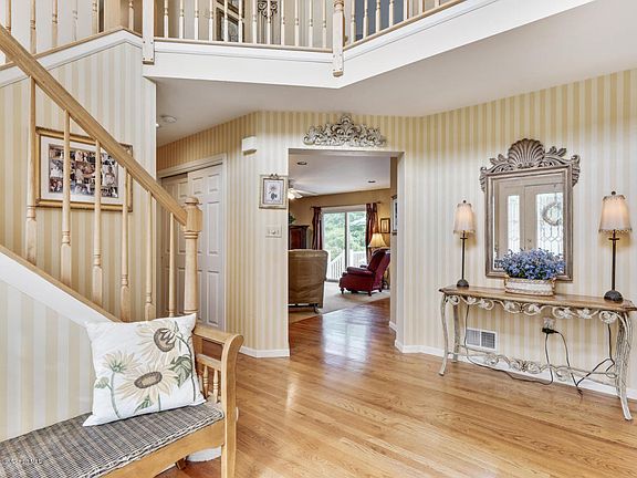 5th image of 145 Grande Woodlands Way