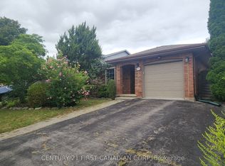 1038 Sherbourne Rd, London North, ON N6G 4C8