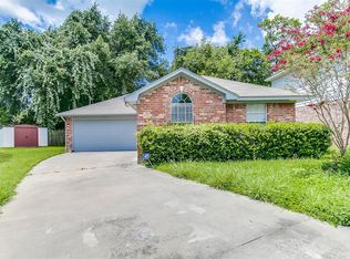 200 Terrace Dr, Texas City, TX 77591