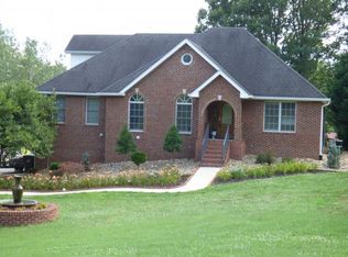 201 Allison Cove Trl, Piney Flats, TN 37686